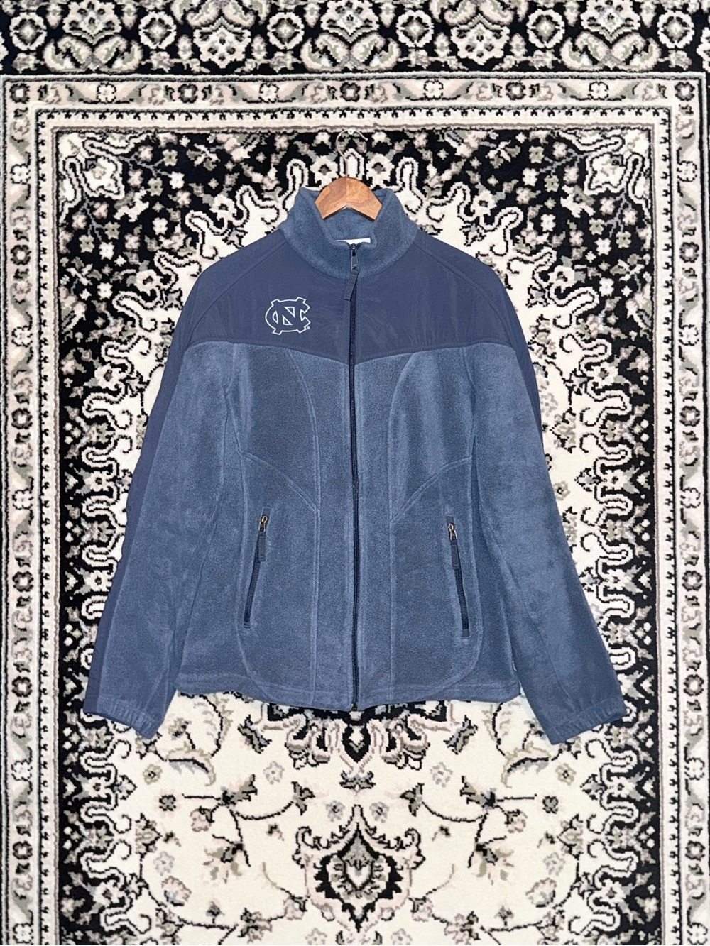 UNC Columbia Sportswear full zip fleece